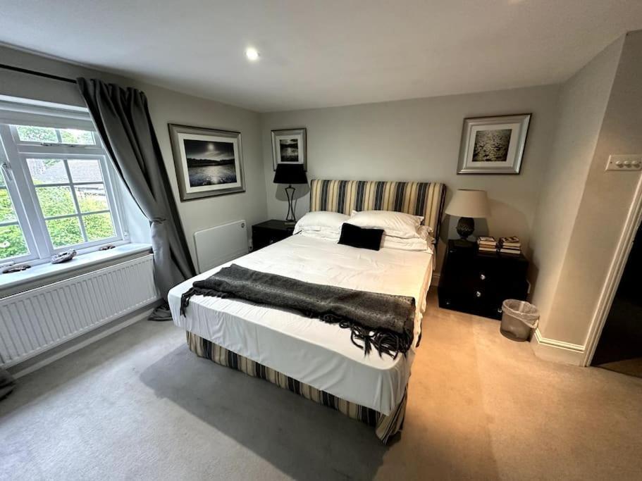 فيلا Huntershields Country Manor Flore المظهر الخارجي الصورة
