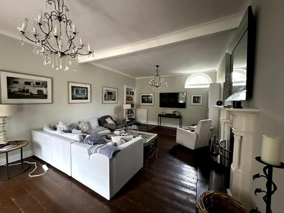 فيلا Huntershields Country Manor Flore المظهر الخارجي الصورة
